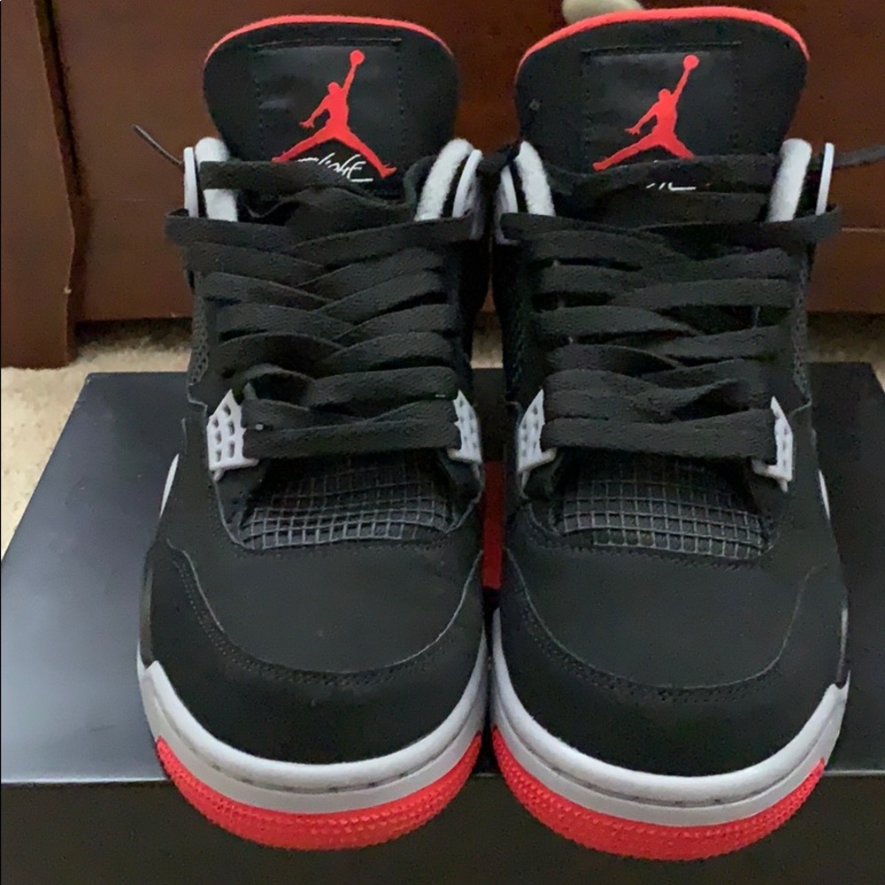 Jordan 4 Black Varsity Red Sz 10